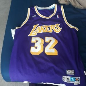 Magic Johnson jersey